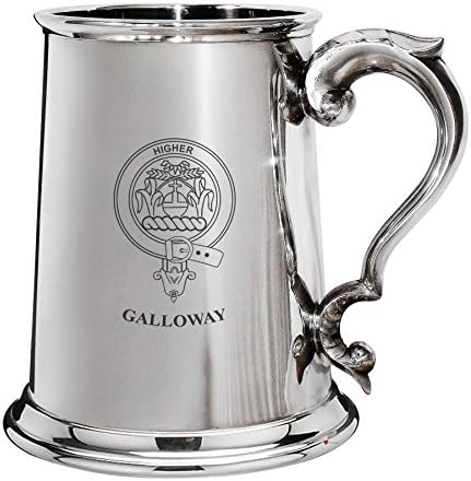 Galloway Family Crest Cilalı Kalay Kaydırma saplı 1 Pint Tankard