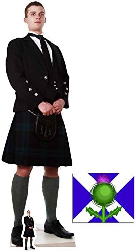 Fan Paketi - İskoç Etekli Adam Yaşam Boyu ve Mini Karton Kesim / Standup-8x10 Yıldız Fotoğrafı içerir
